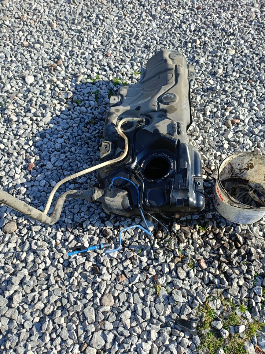 Seat Leon 3 1.6 TDI zbiornik paliwa diesel
