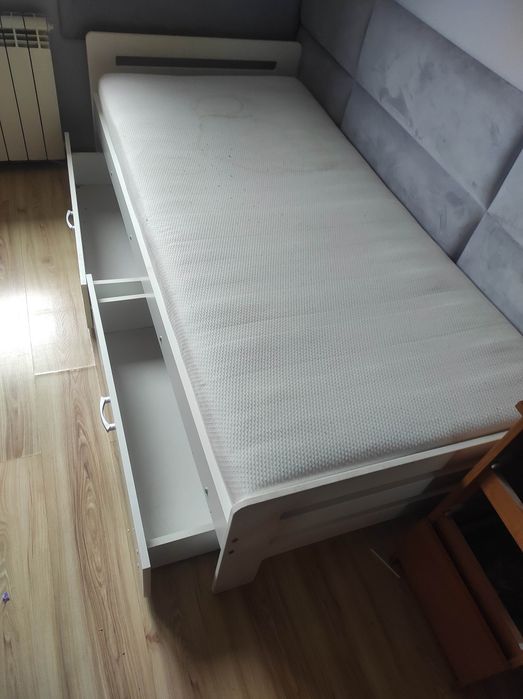 Łóżko pojedyńcze 90*200