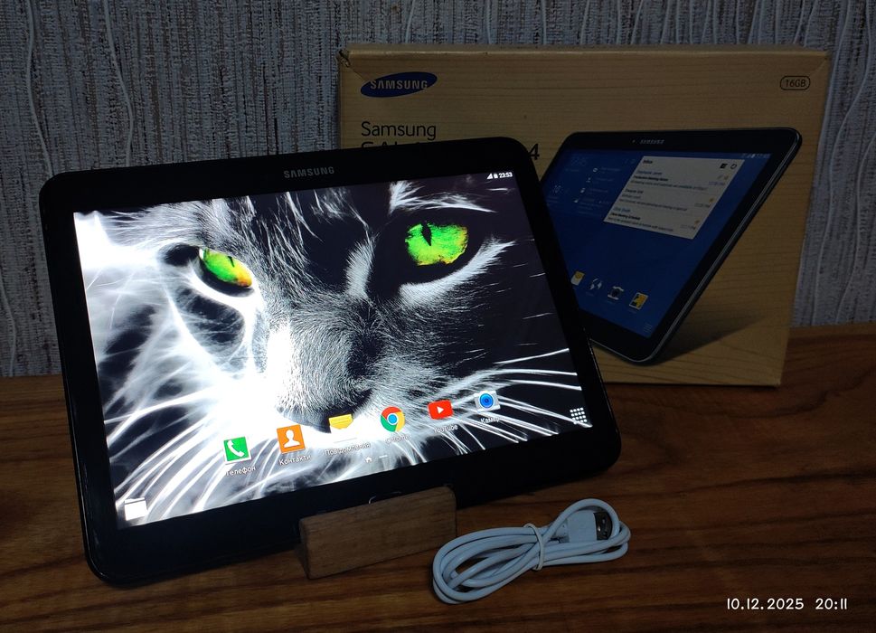 Планшет Samsung Galaxy Tab 10 дюймів  2/16 на 1 сім 4G LTE  комплект