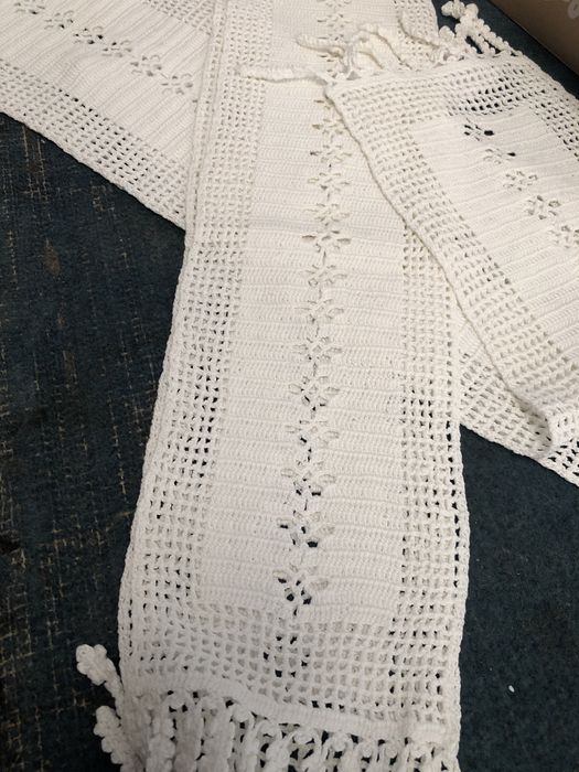 Conjunto de panos em renda feito a mão