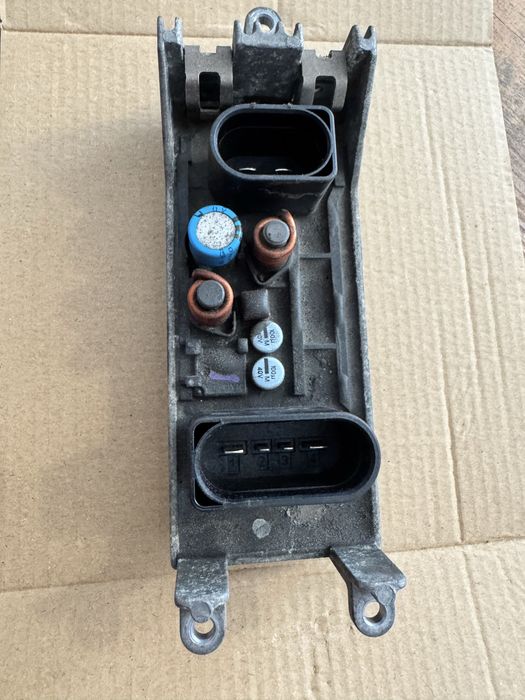 Rezystor dmuchawy Audi A8D3