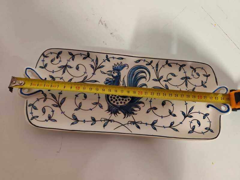 Travessa de porcelana, pintada à mão, Águeda