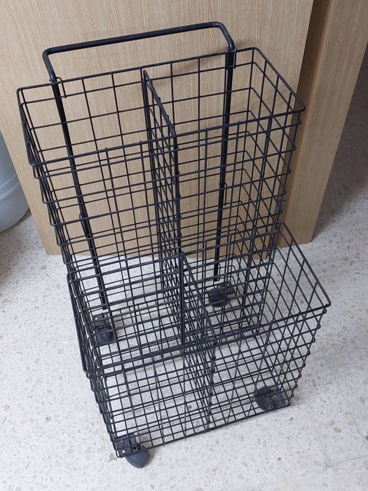 Carrinho de arquitectura - como novo em bom estado