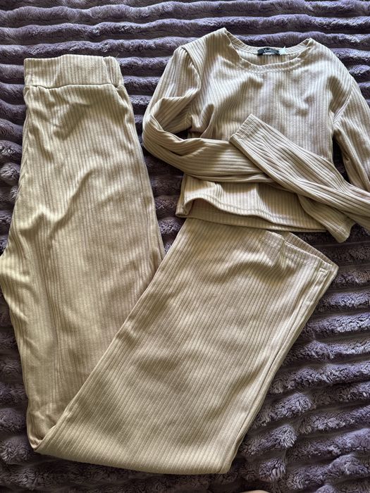 Жіночий костюм двійка