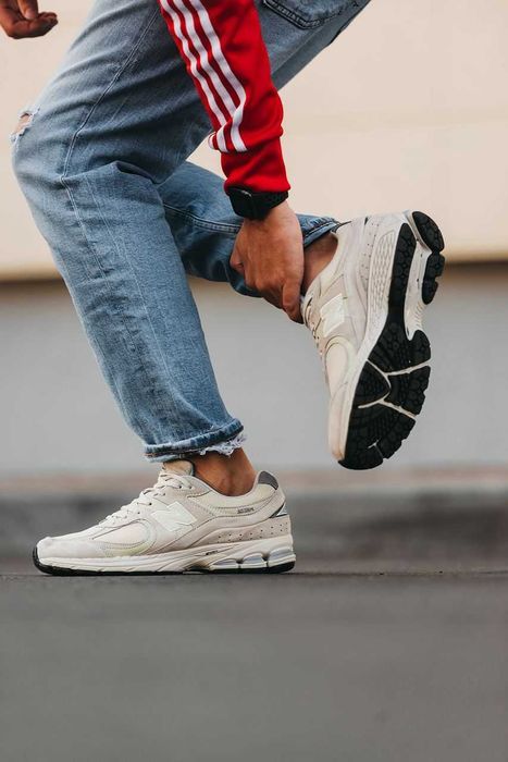 Кросівки New Balance 2002R Beige premium