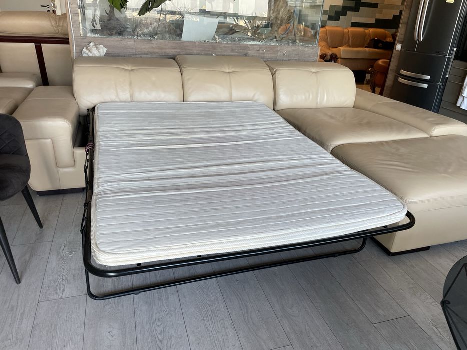 Великий кутовий розкладний диван + крісло.Стан ідеальний