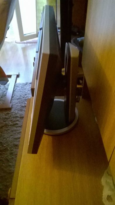 Monitor 19 cali Samsung SyncMaster940N.