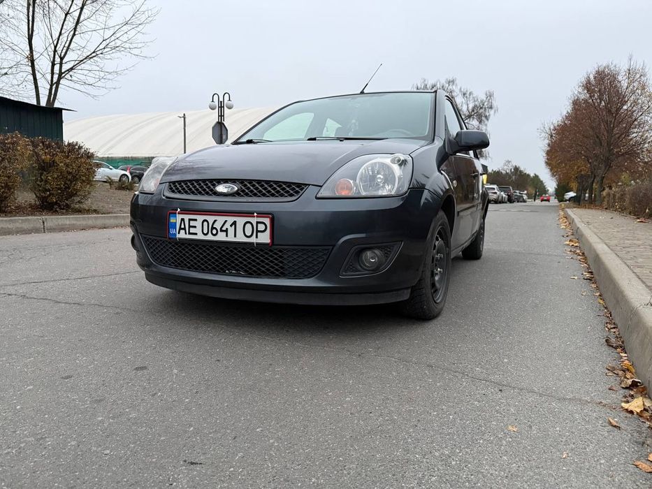 Ford fiesta 2006 рік