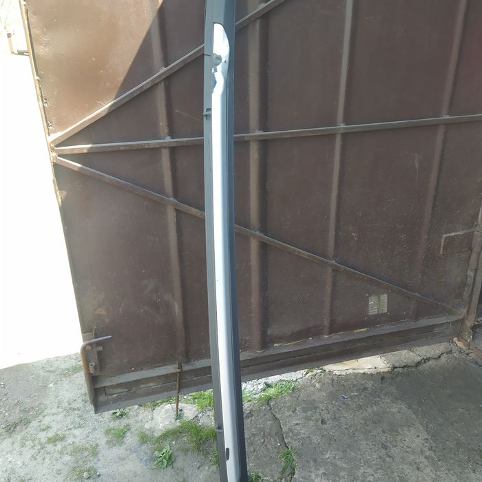 Рейлинг правый Jeep Compass