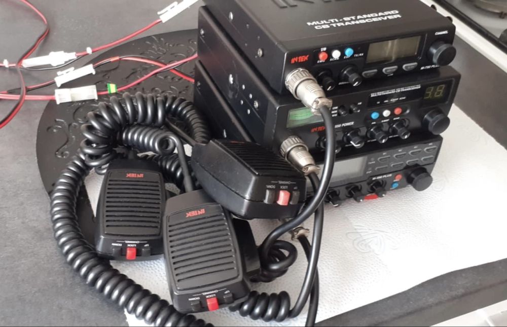 CB radio Intek M-550 Power