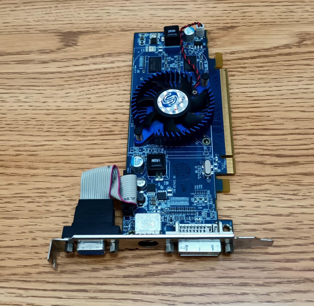 Placa Gráfica Saphire Radeon HD 4550 com 512 Mb de DDR3