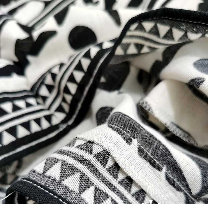 Дизайнерское платье  комбинезон шорты  с принтом, L/XL