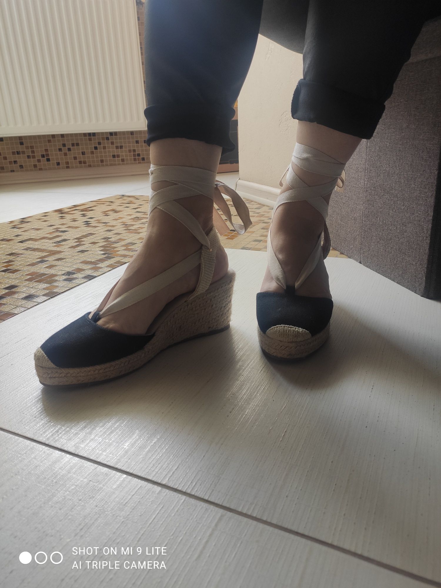 Еспадрільї жіночі  на літо бренду Soludos, Primark