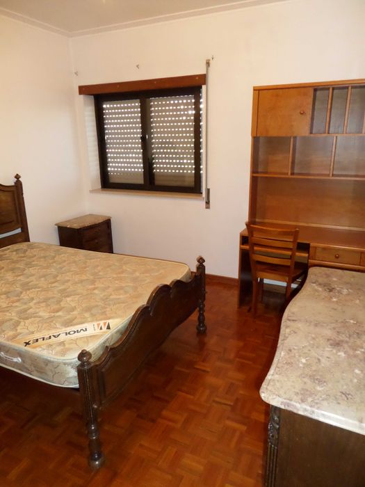 Quarto para estudante