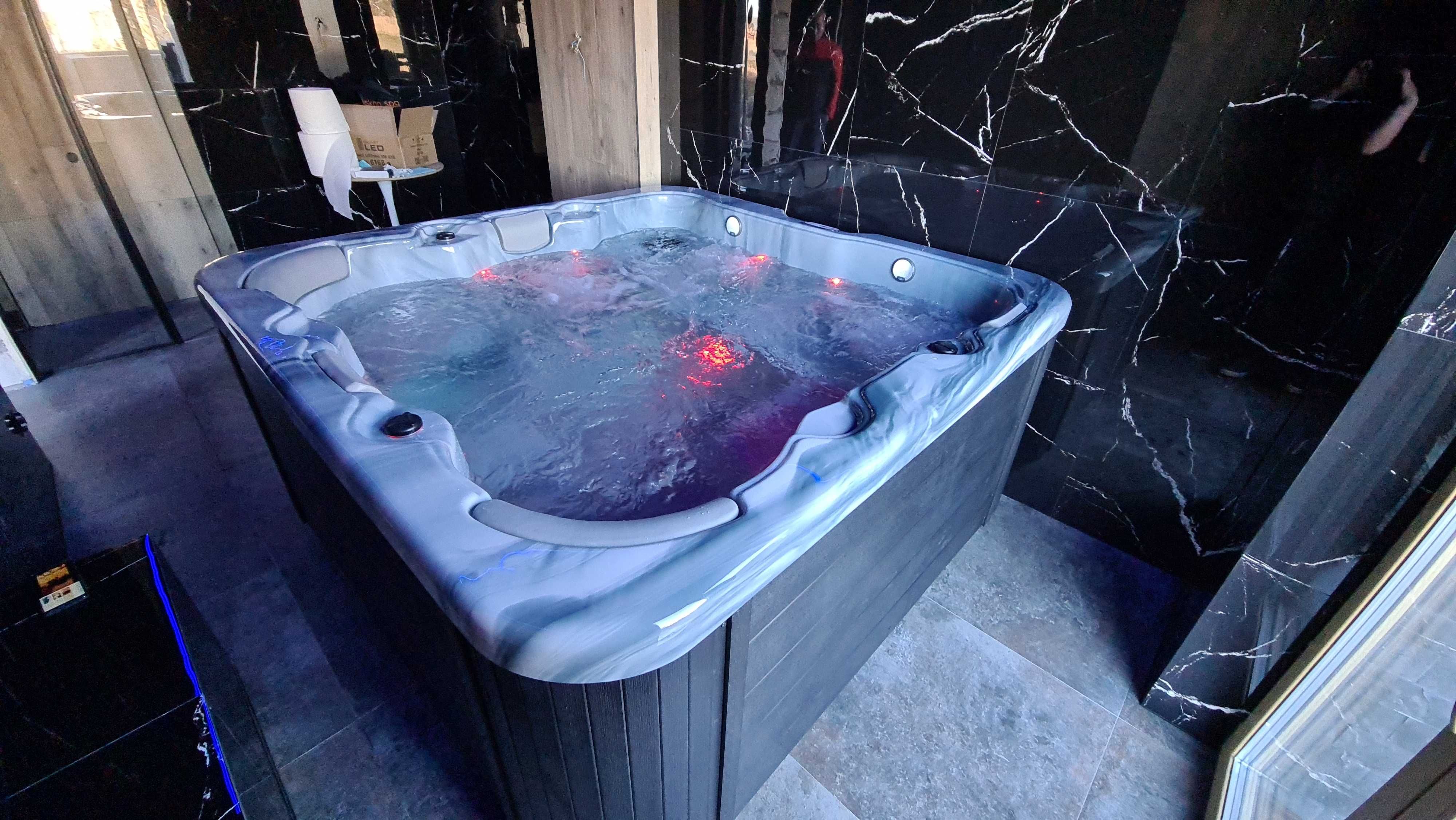 Wanna Jacuzzi Viskan Ronno – Luksusowy hydromasaż dla 6 osób, 16 dysz