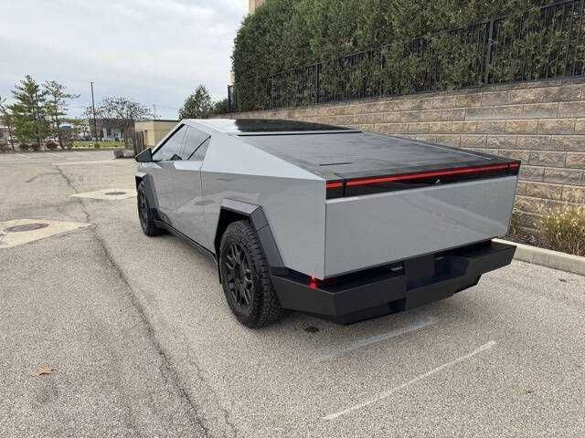2024 Tesla Cybertruck