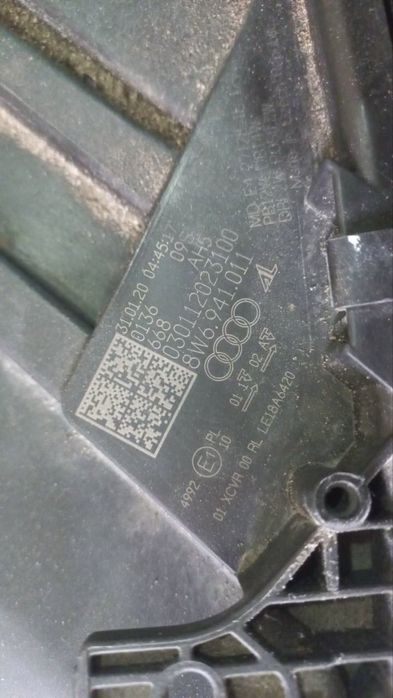 Audi a5 8w Фара левая правая фары передние фонари рест 8W6941011