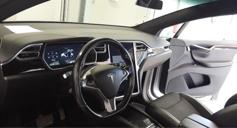 Tesla Model X 75D 7-місць 2017р. з Норвегії без ДТП