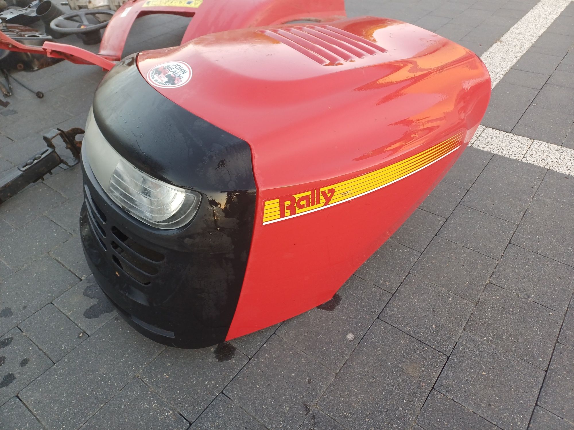 Części do traktorka kosiarki,części husqvarna,maska,skrzynia,plastiki