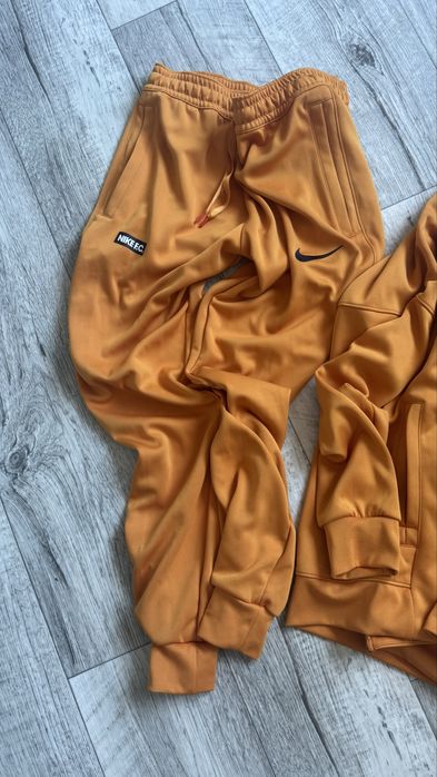 Dres Piłkarski Nike F.C. Dri-FIT termoaktywny roz.M