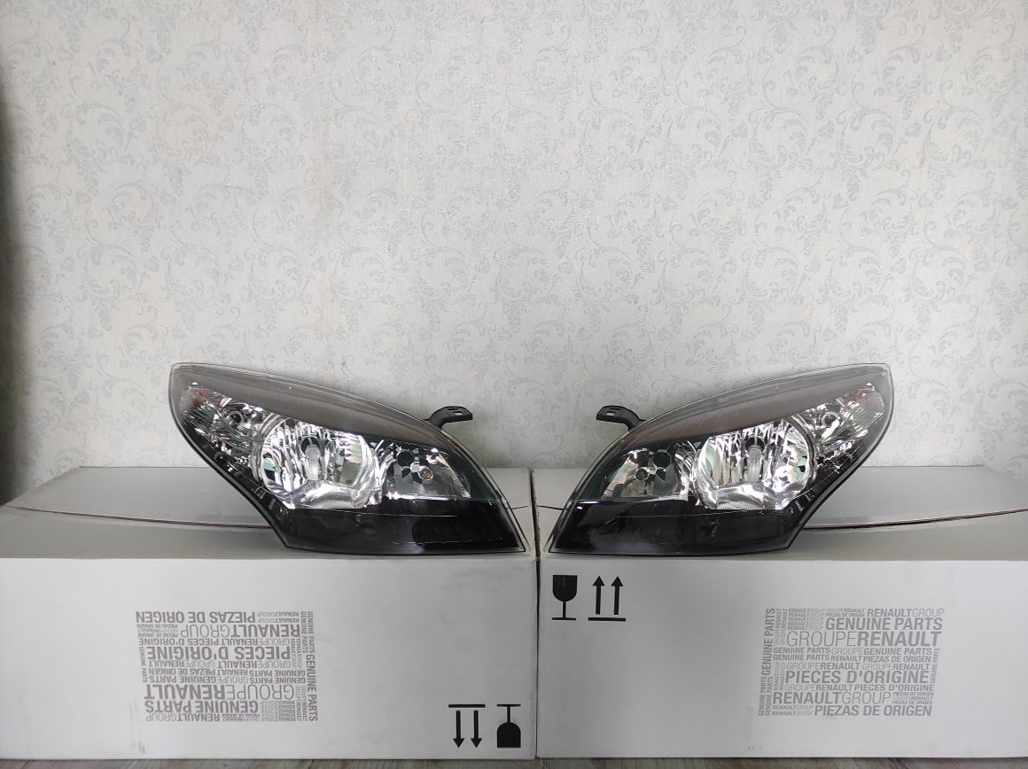 Фара фари Рено Меган 3 renault megane 3 260602545R.  260102973R