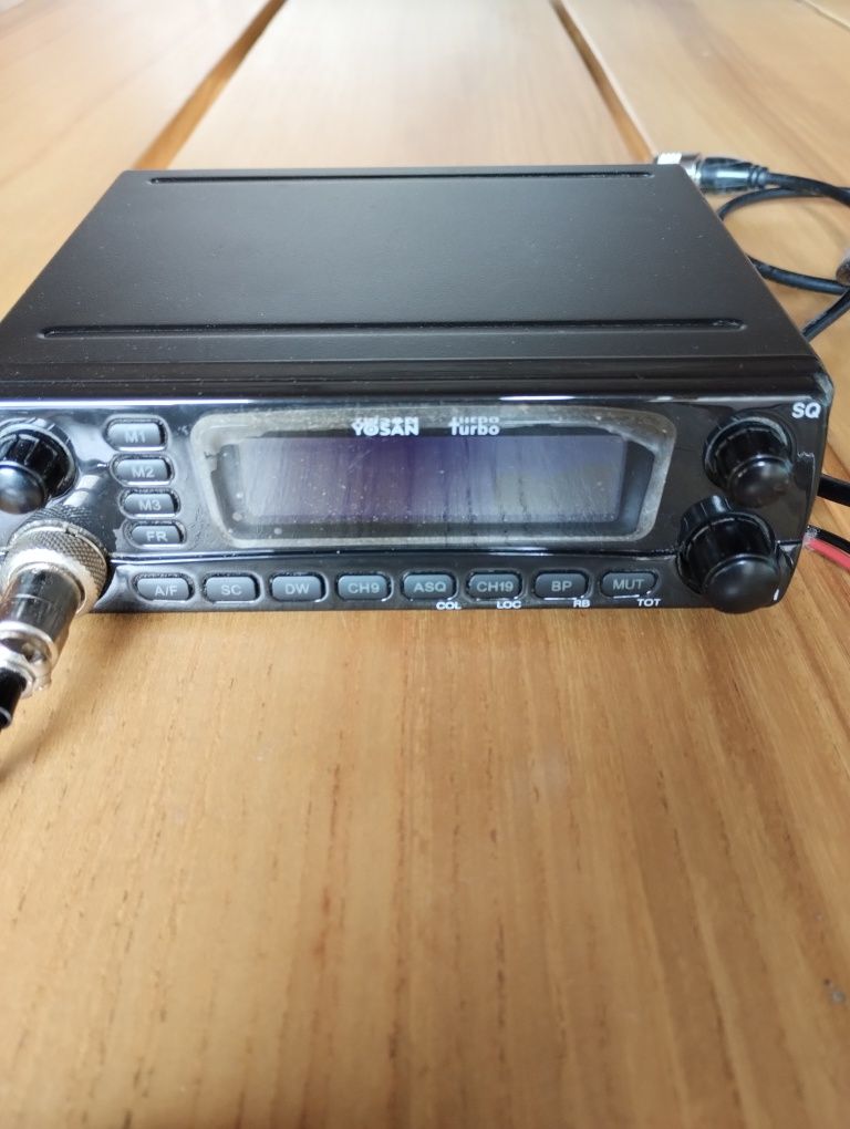 Cb radio firmy Yosan