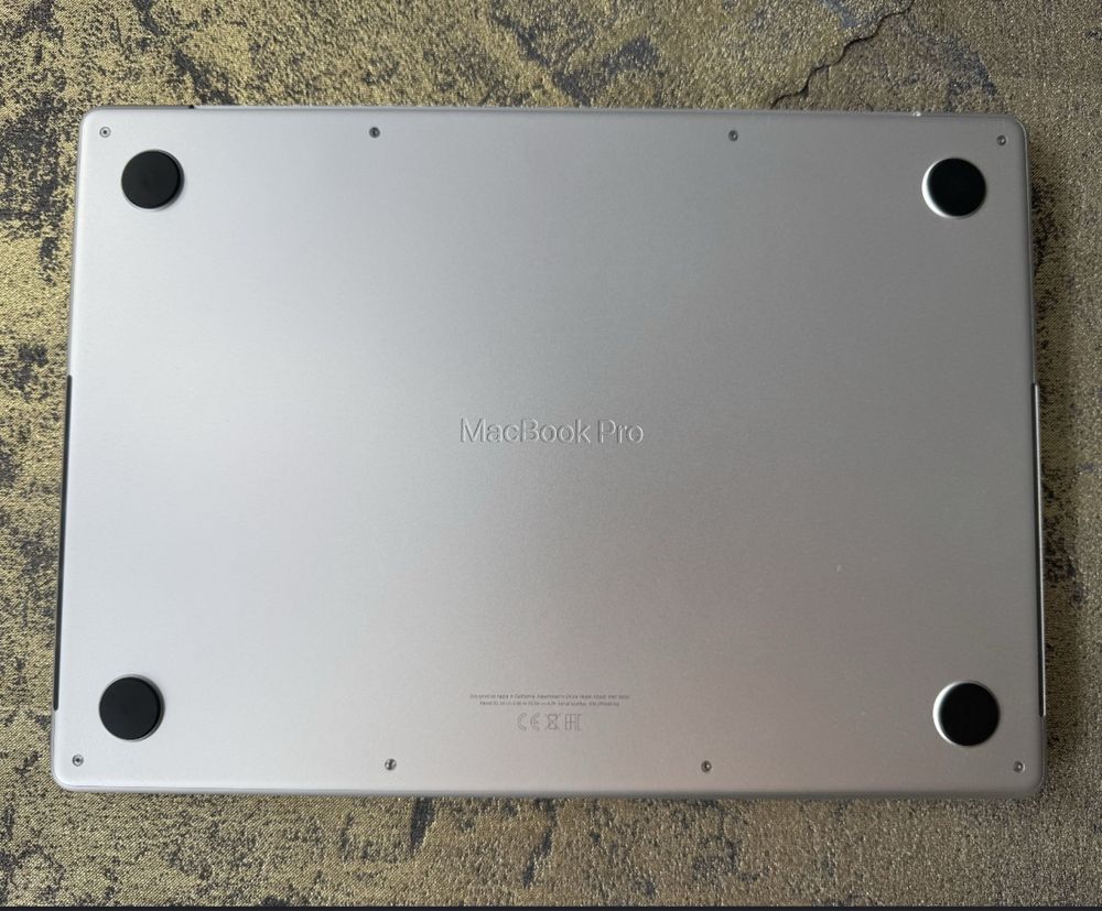 Macbook Pro 14 M1 Pro | 16 GB RAM | 512 GB | 94%