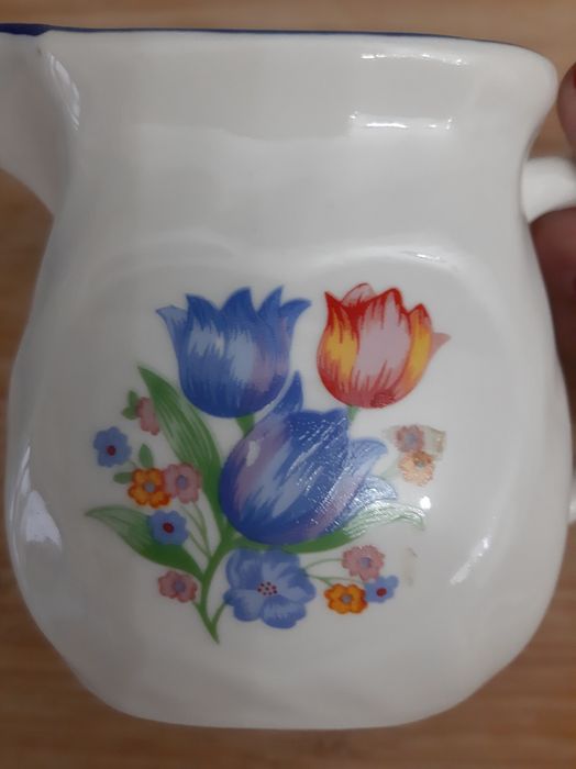 Leiteira em cerâmica