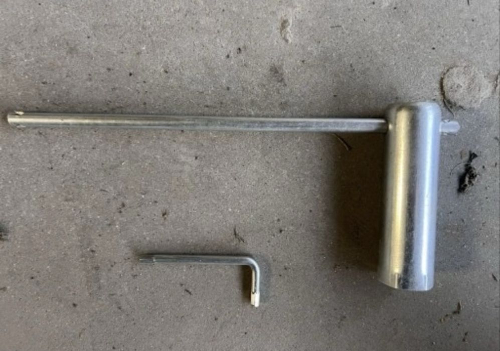 Bagażnik rowerowy Spinder Hawk na hak na dwa rowery kompletny