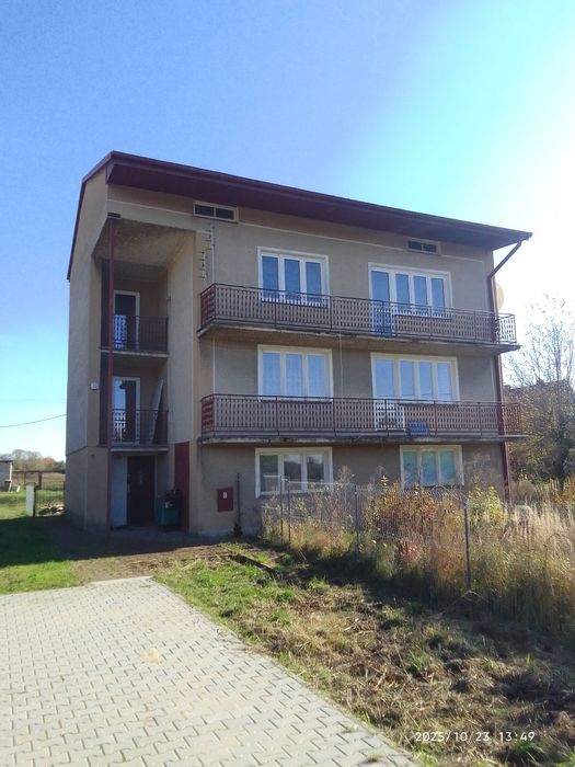 Wynajmę pierwsze piętro w domu wolnostojącym w Sitkówce, Chęciny