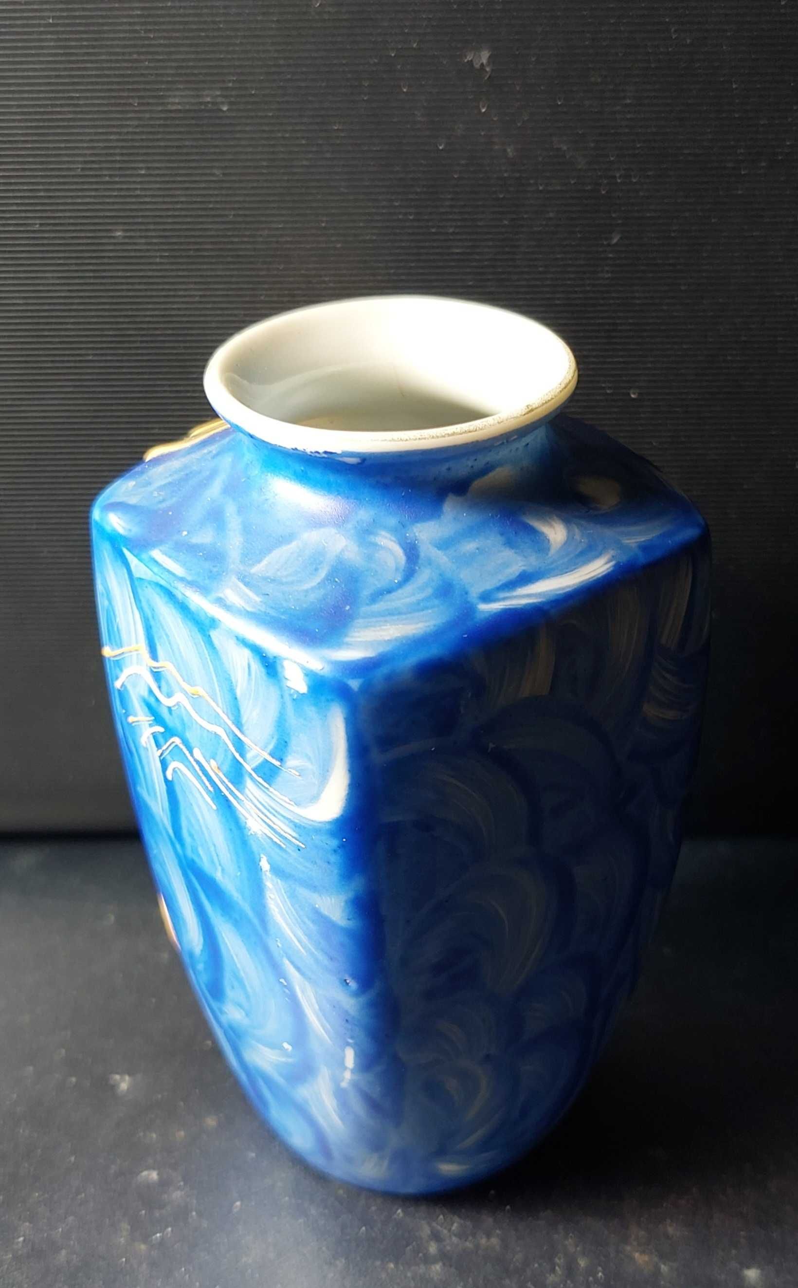 Pequeno vaso japonês