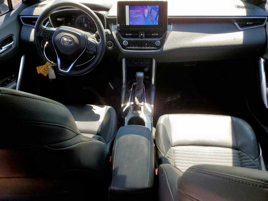 Toyota Corolla Cross 2023, можна з Пдв