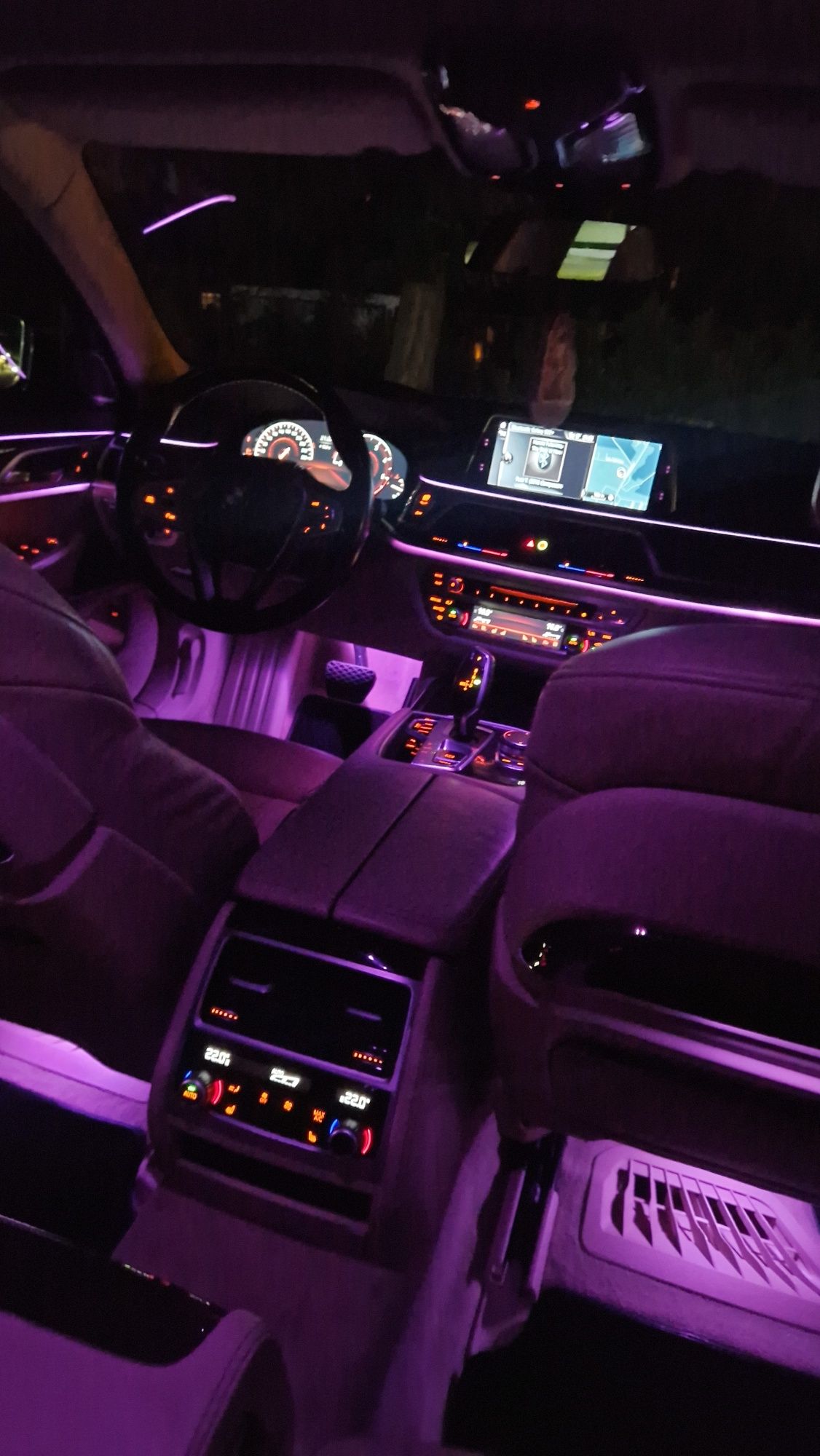 Bmw 740xd wynajem limuzyna wypożyczalnia aut premium luksusowych