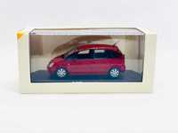 Модель Opel Meriva Minivan 2003 1:43