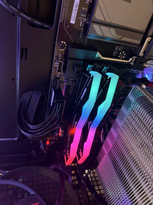 Pamięć RAM DDR5 Team Group 32GB (2x16GB) 6400MHz T-FORCE DELTA RGB