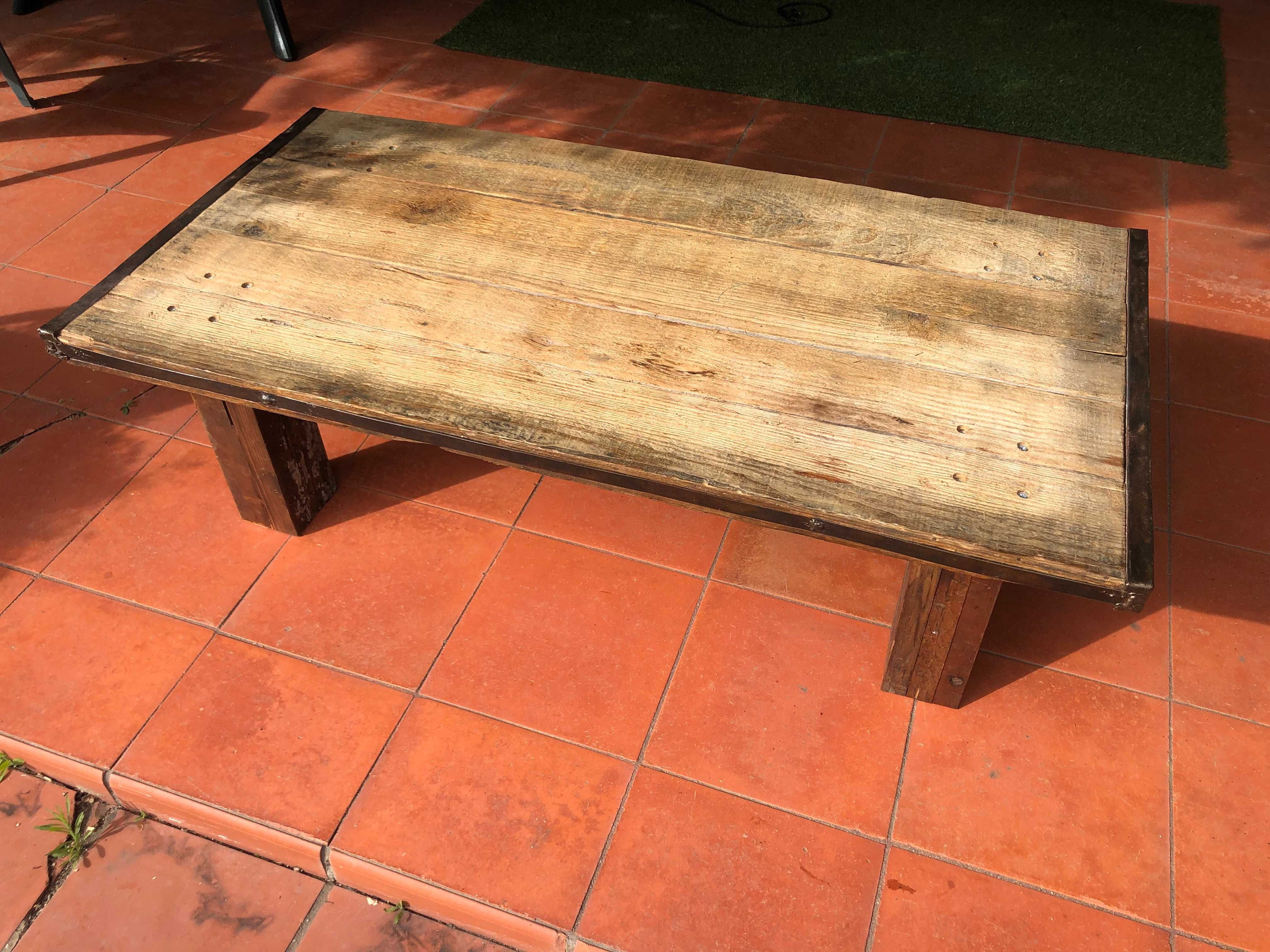 Mesa Rústica de centro de sofás