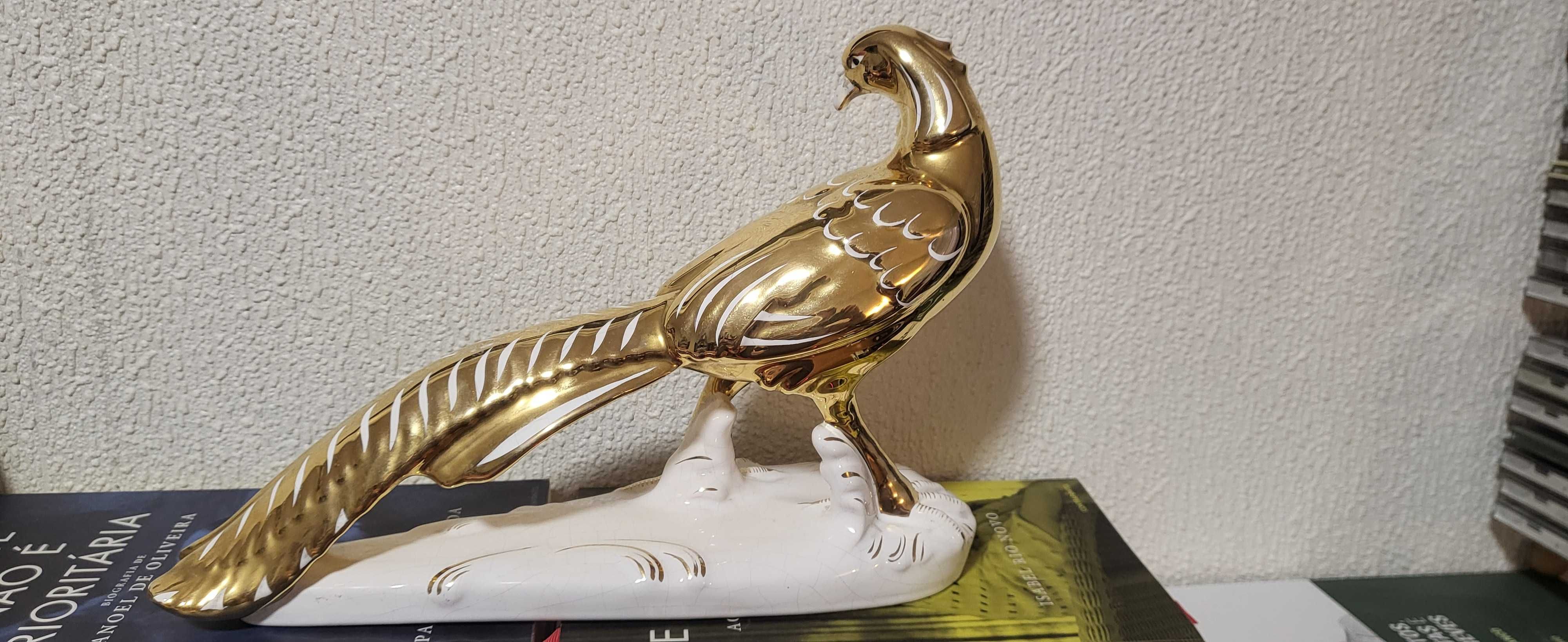 Pavão Estatuária  Portuguesa