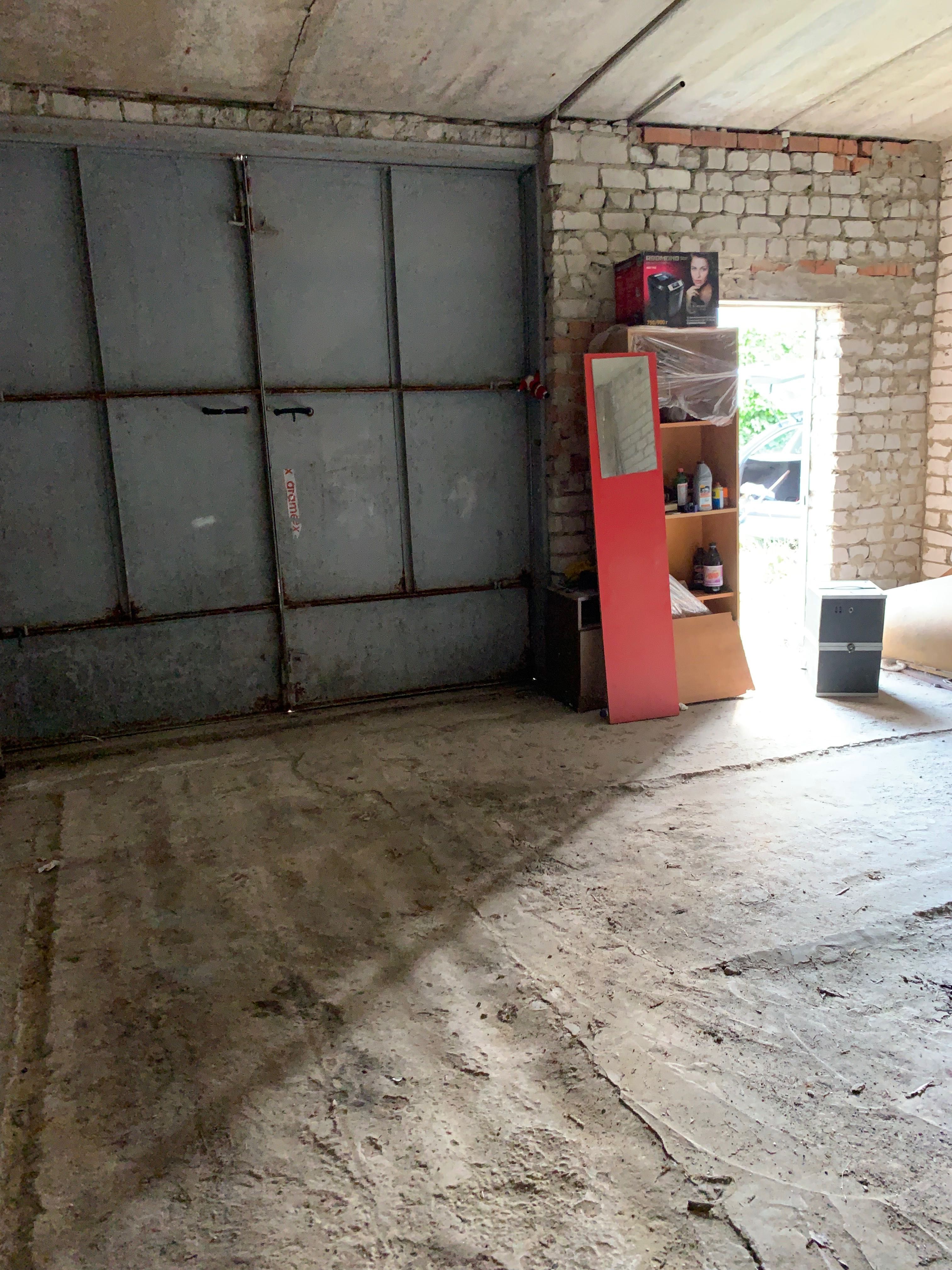Продам капітальний гараж на два авто на 11 стоянці Нові Будинки