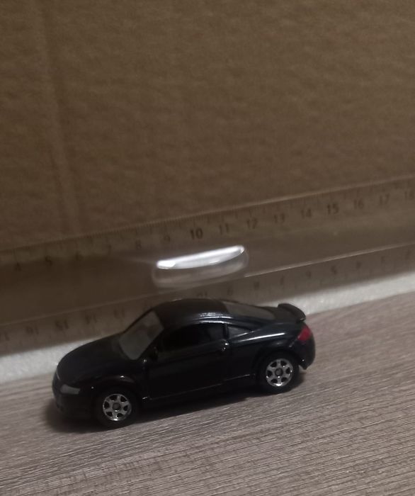 Audi tt welly 1:64