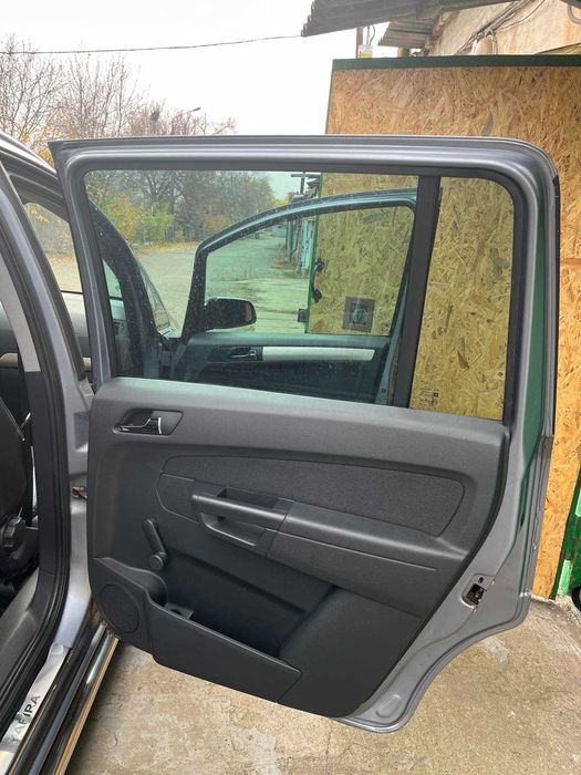 Opel  Zafira B 2008 р