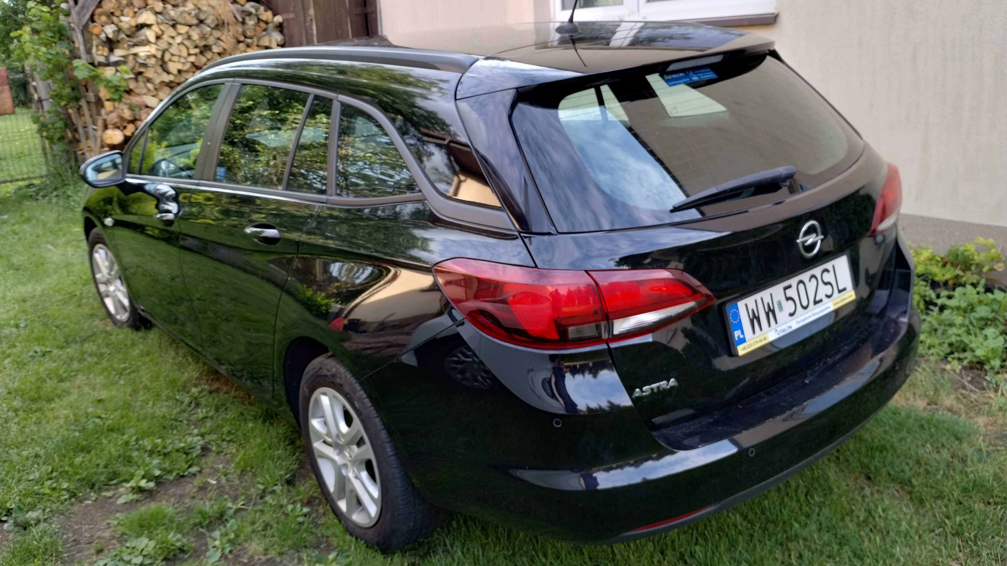 opel Astra 1,6 bogate wyposażenie