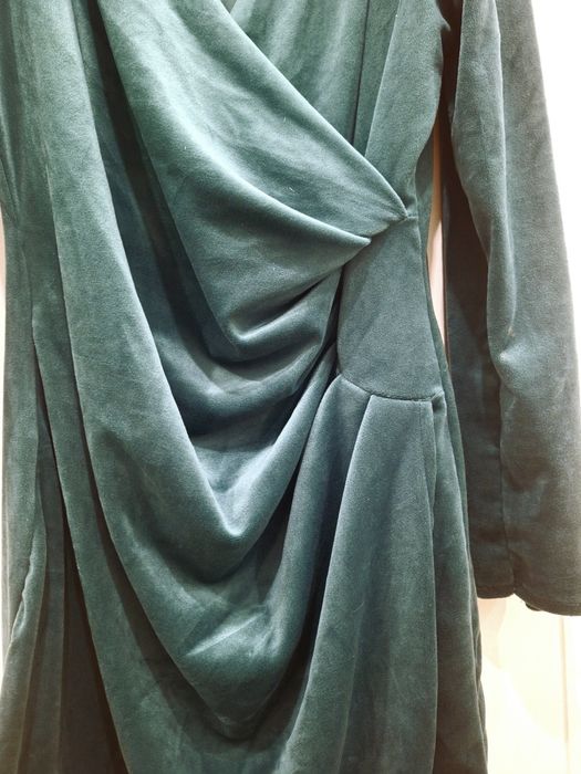 Sukienka welurowa r. M-L