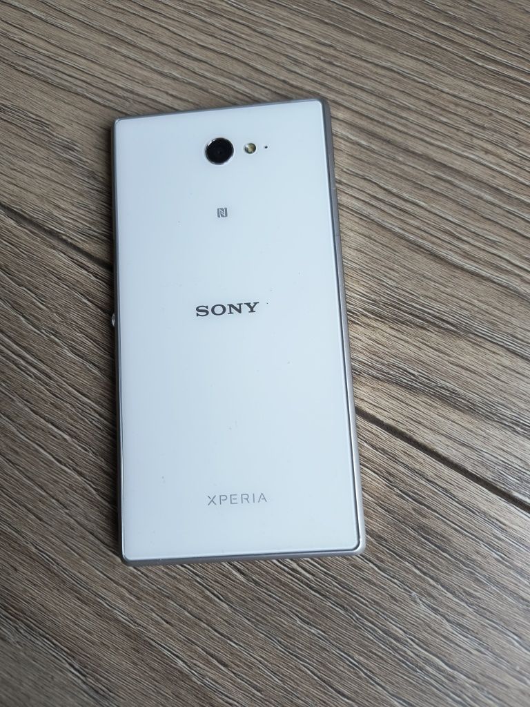 Telefon smartfon Sony Xperia M2 używany