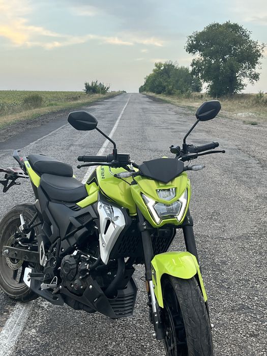 Продам мотоцикл Лифан ср 220