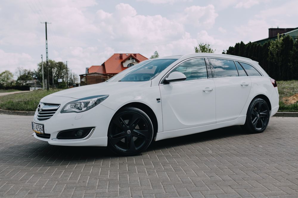 Opel Insignia FL 2.0 biturbo 4x4 Cosmo OPC 2013/14