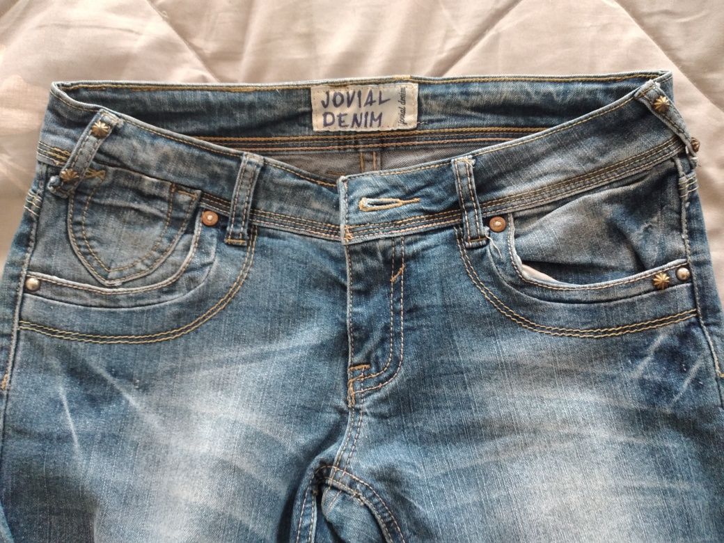 Calças de ganga, marca Jovial Denim