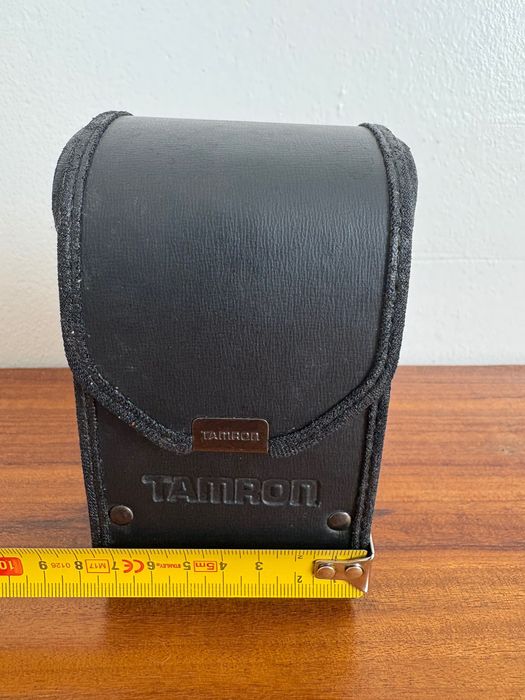 Estojo vintage para objectivas fotográficas Tamron