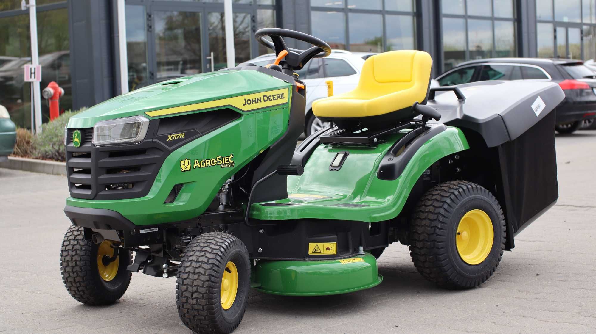 Kosiarka samojezdna John Deere X117R raty 10x0%