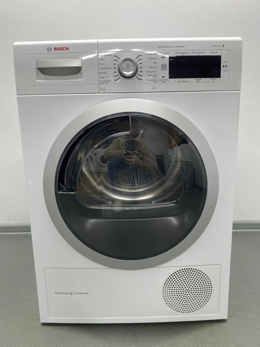 Сушильна машина Bosch Serie 8 WTW85560PL/01