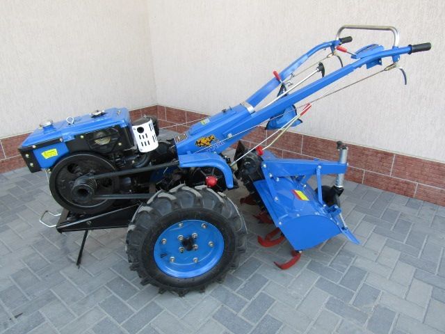 Оранка та фрезерування тяжким мотоблоком